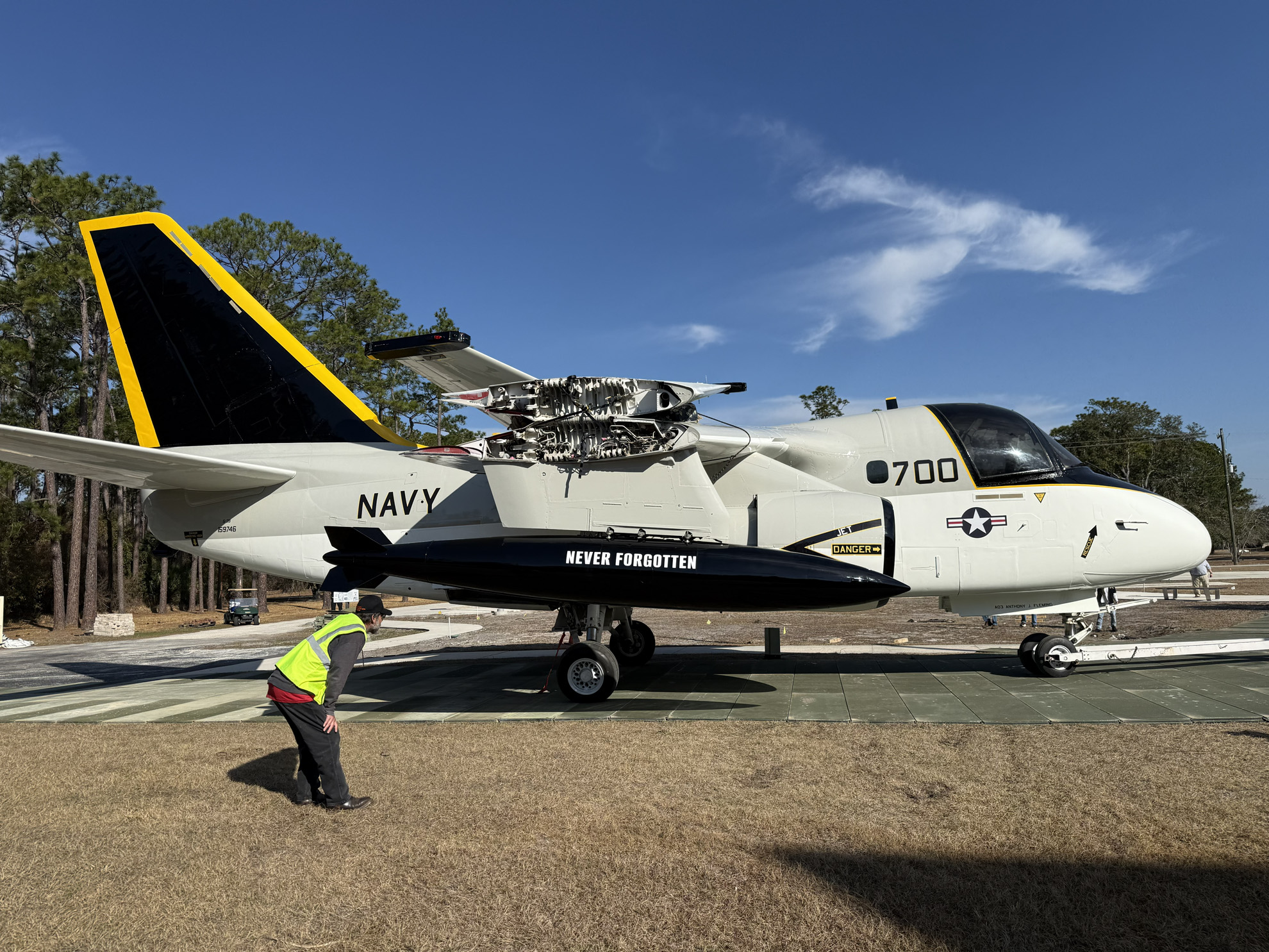 Moving The S3 Viking To The Ceciel Field Legacy Plaza And Memorial 10